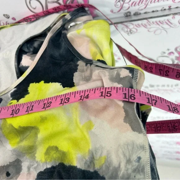 Lululemon Athletica tank top splatter Women's Tank Top - Black, Gray, Yellow - Picture 6 of 7